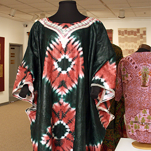 Women clothe