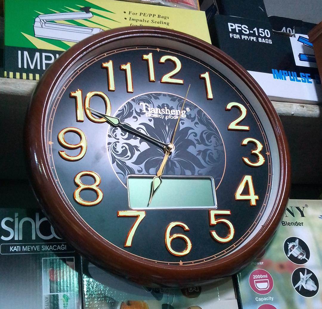 pendulum clock
