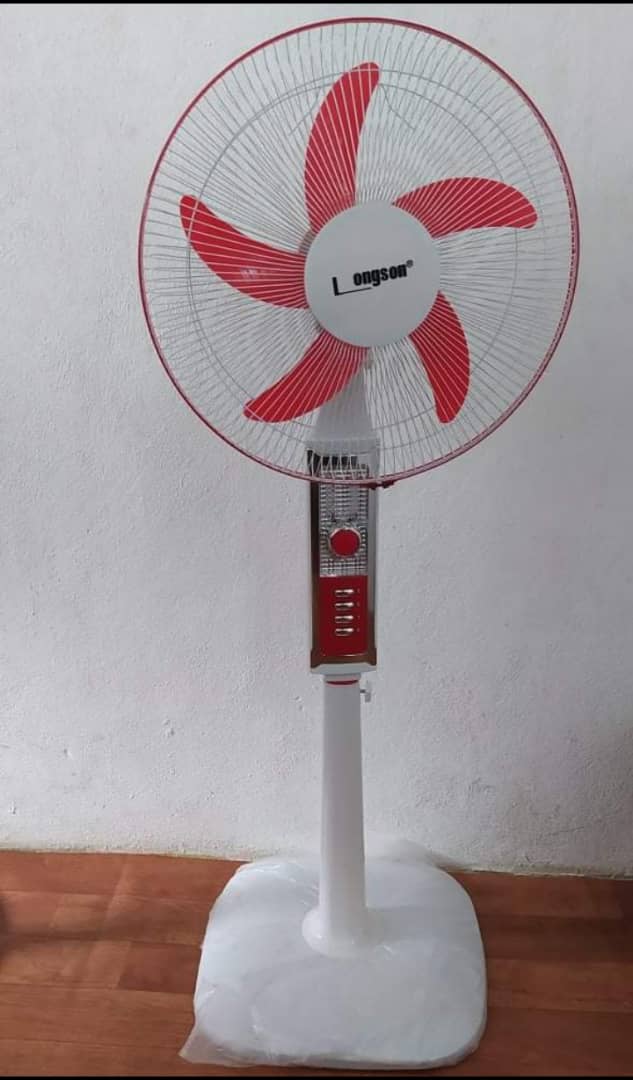 Chargeable fan - Image 3