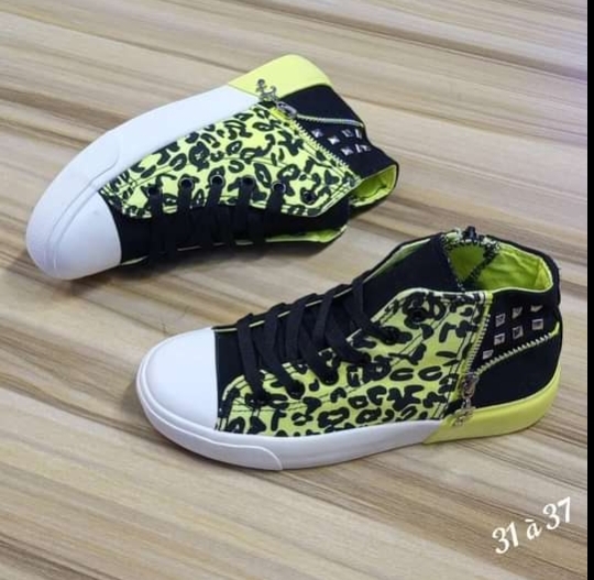 Shoe