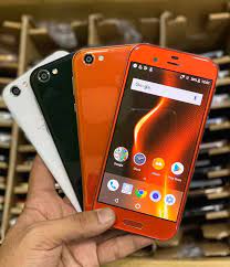 Sharp Aquos R1  64/4