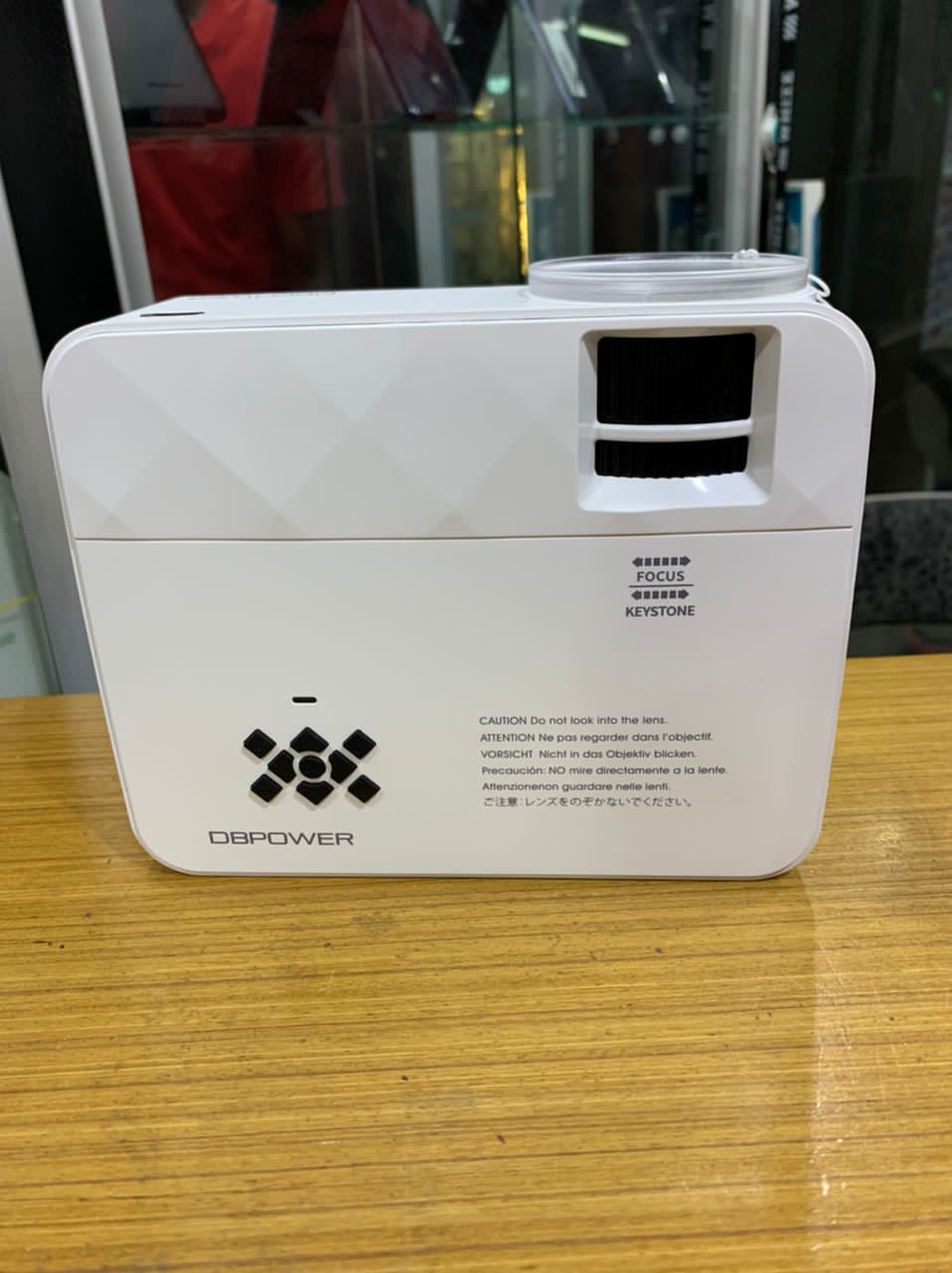 This is a quality projector and has a high resolution with a led lamb. It can be use for business, education and home theater. It is manual focus, internet ready, build in speakers and stereo. 