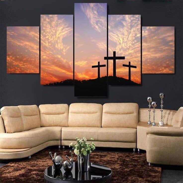 This board is unique in its kind. It can be used to decorate your home and makes it look more attractive. It is a 150 by 100 cm 5 in 1 board. You can use in your sitting room, bed room and dinner room. It can be use in hotels, restaurants and management offices.