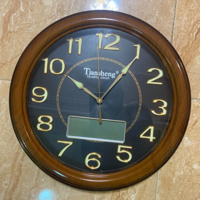 Wall clock