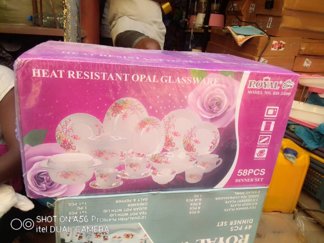 58 pieces of heat resistant glassware