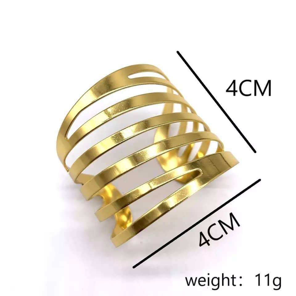 8 Pieces of golden attachment