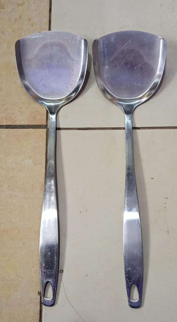 2 cooking spoon