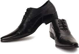Black Shoe