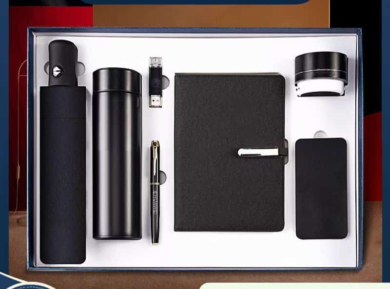 7 pieces corporate gift set