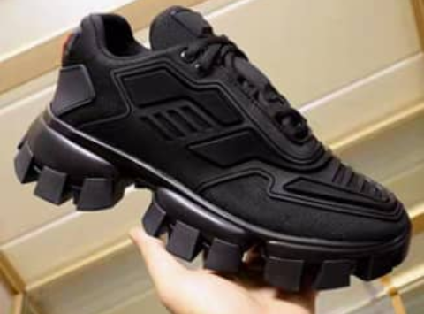 Shoe