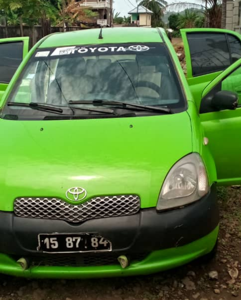 Yaris Manual direct hand Carry 7 months old
