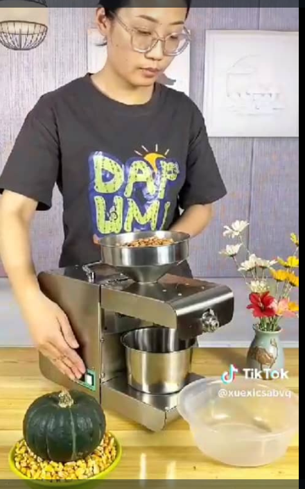 Very effective tool for home production of oil. You can make your oil with any grain producing thing like groundnut etc