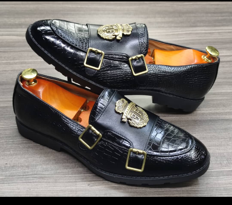 Nice pair of black shoe