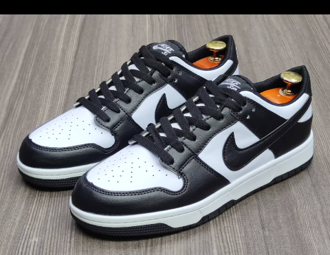 Sneaker, sport shoe