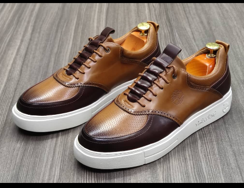 This is an original pair of shoe for men. It is an outdoor shoe and at the same time a walking shoe. It can be used for outdoor and walking. It is used in summer, autumn, spring and winter. It has a white, black and brown colors mixed. The lace are made up of black colors and they are very solid. The soles of the shoe is very strong. Its available in size 41 - 43.