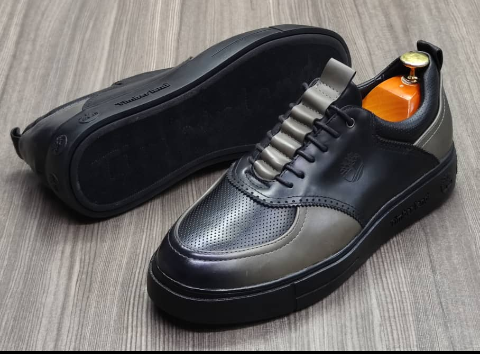 sport shoe