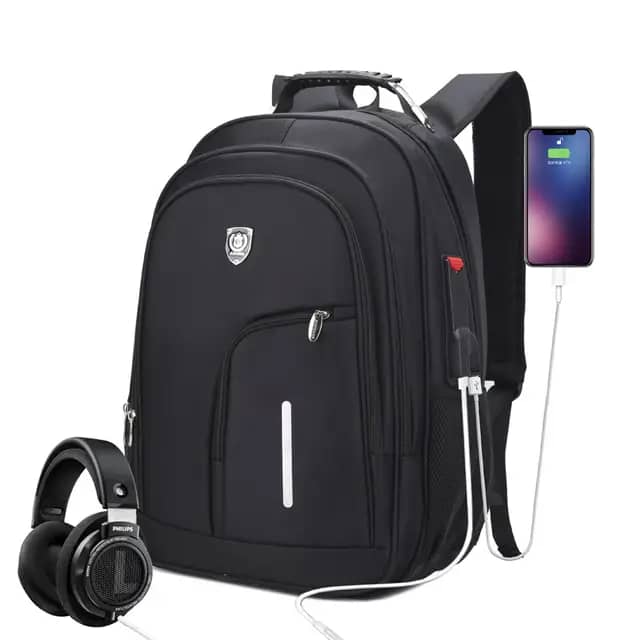 This is a quality bag for anyone and everybody. This bag is very solid and can last for a very long time. It is a flexible bag and easy to carry along. The zipper is of great quality and the bag comes in black colors. You can use for outings, sport and even for school. 33cm*19cm*47cm.