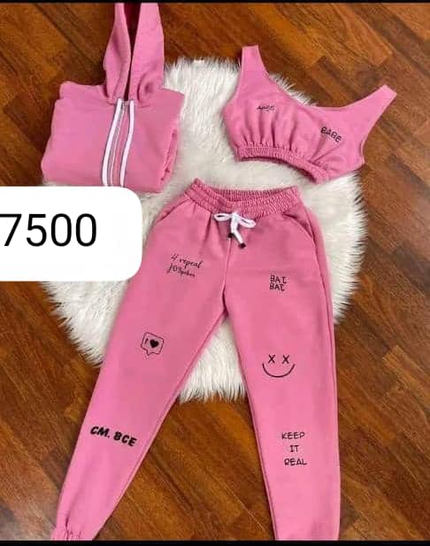 This is one of the best women's wear in stock. It is of greater quality and it is a hot cake. It is made up of quality material and this material can last for a very long time. Available in several colors. Sizes - L, M, XL, XXL,XXXL.