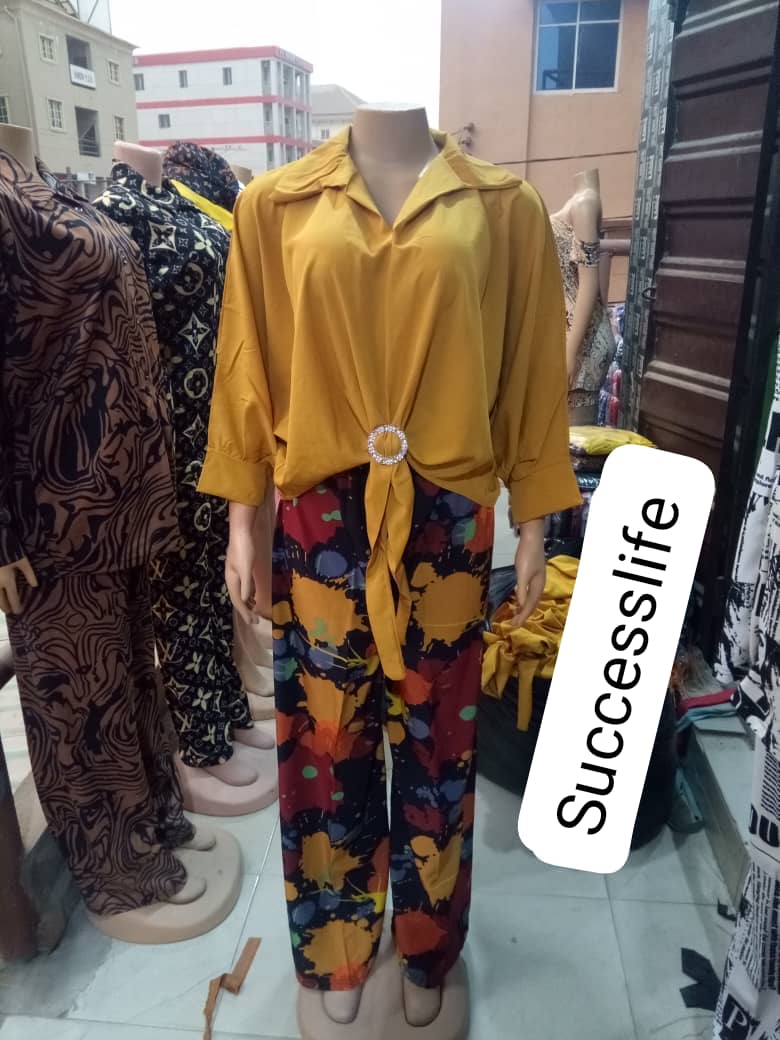 This is one of the best women's wear in stock. It is of greater quality and it is a hot cake. It is made up of quality material and this material can last for a very long time. Available in several colors. Sizes - L, M, XL, XXL,XXXL.