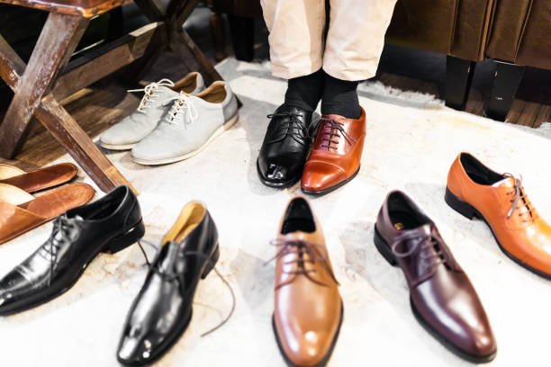 MEN'S SHOES
