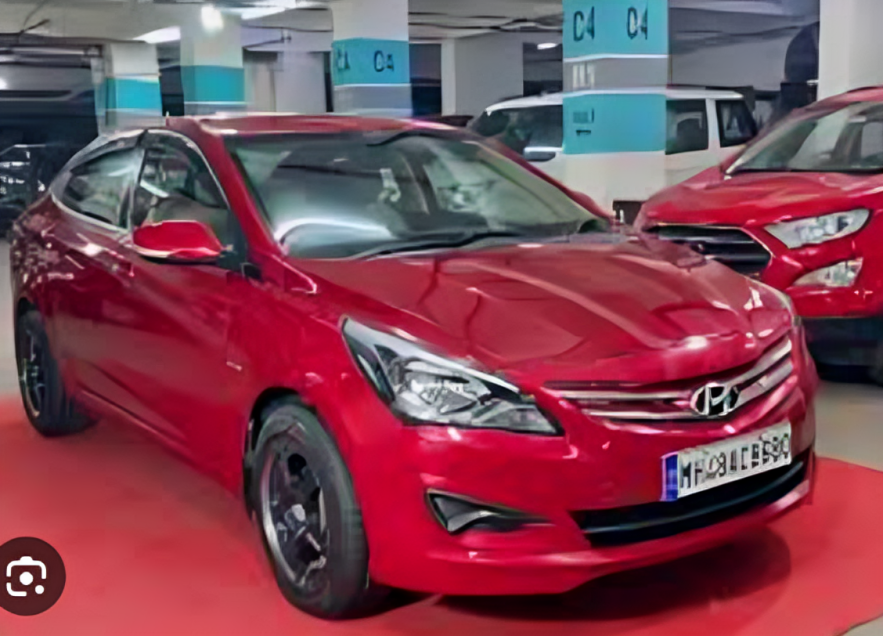 Red 2016 Hyundai Verna Automatic V4