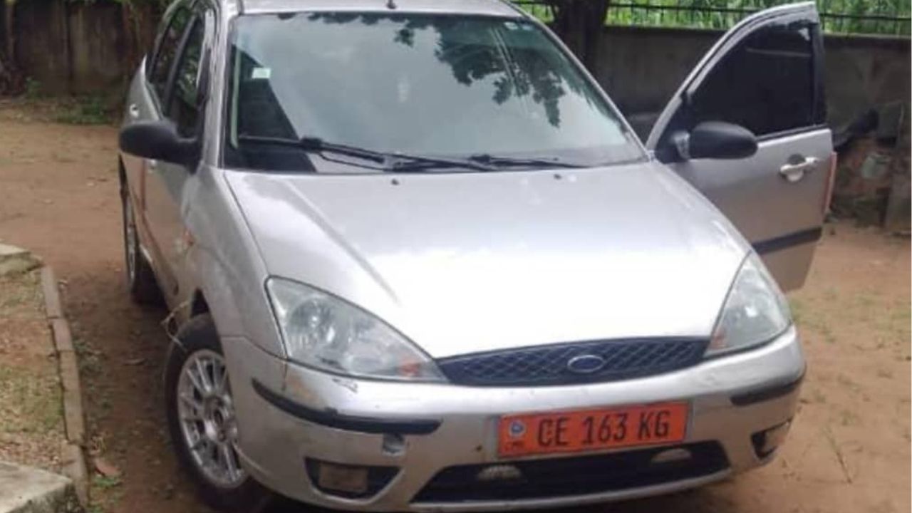 Ford Focus 2002 – Manual Transmission | Petrol (Gasoline) | Reliable & Affordable Used Car